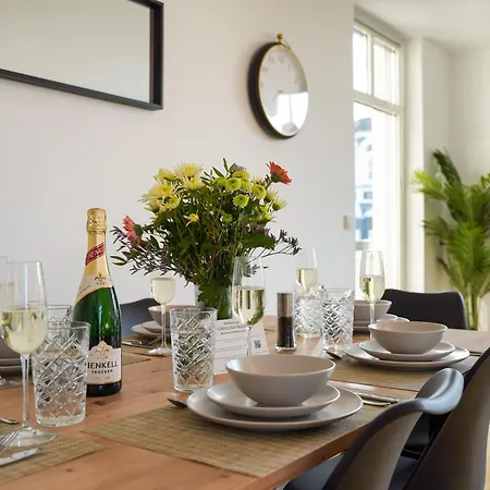 Penthouses - Detmolder Strasse Apartman
