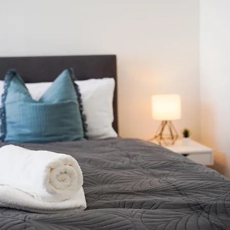 Penthouses - Detmolder Strasse Apartman *