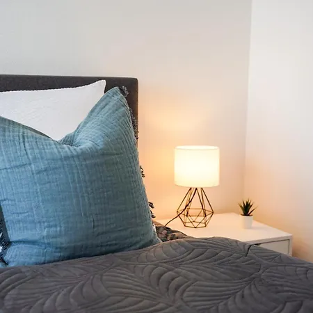 Penthouses - Detmolder Strasse Apartman *